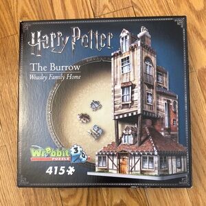 NWT Wrebbit 3D Puzzle Harry Potter The Burrow Weasley Family Home 415 Pieces